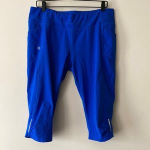 Athleta Dobby Be Free Knicker Blue Crop Athletic Workout Leggings Women’s XL